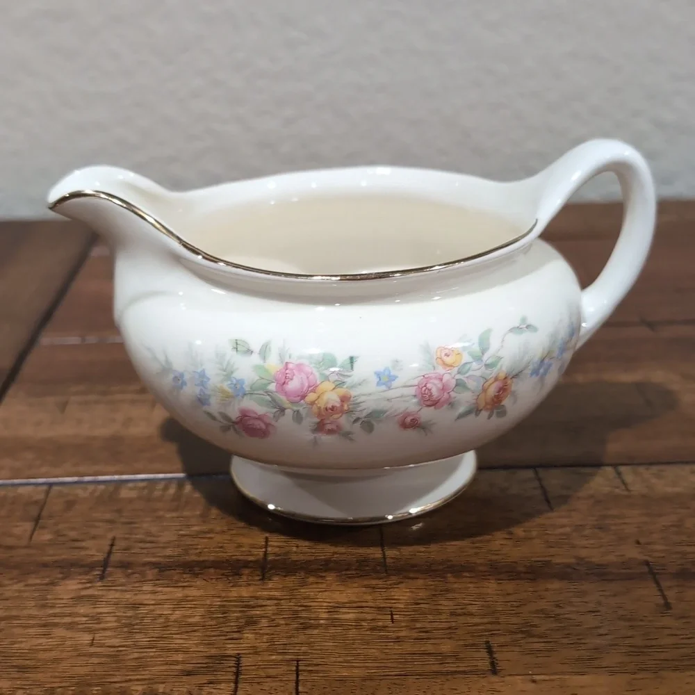 VTG 40's Homer Laughlin Eggshell Nautilus Ferndale China Creamer And Sugar Bowl